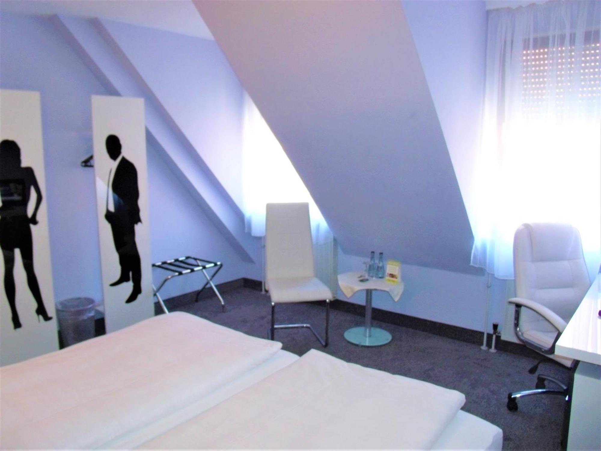 וירצבורג Hotel Brehm מראה חיצוני תמונה